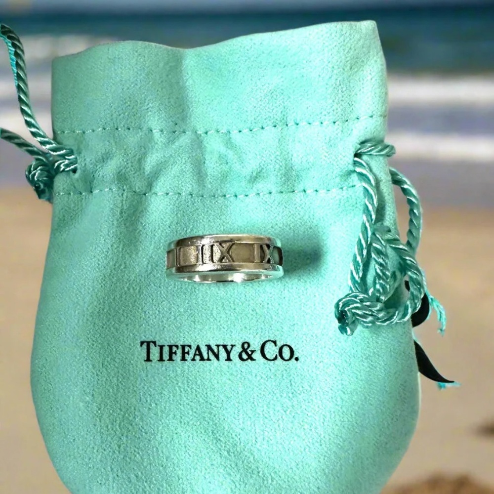 Tiffany Atlas Ring in .925 Sterling Size 5.5